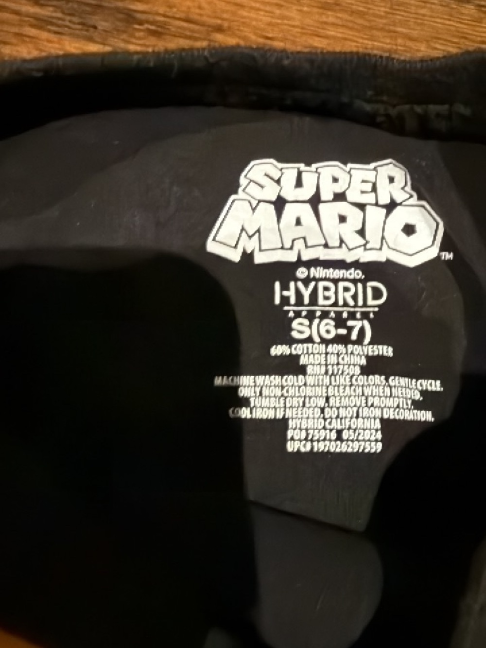 Boy, super Mario king boo T-shirt, size small (6-7) - Picture 2 of 2